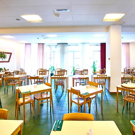 Magdas Hotel-2
